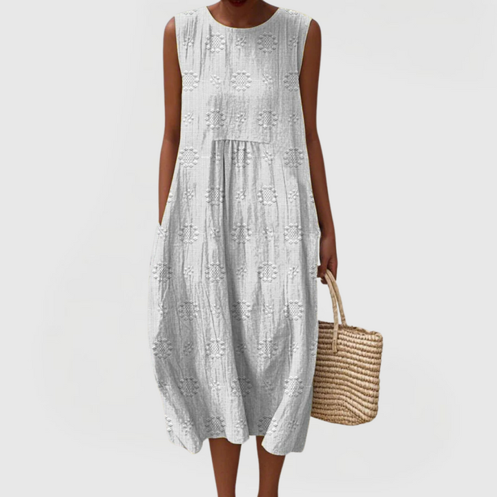 Tereza| Embroidered Sleeveless Pocket Dress
